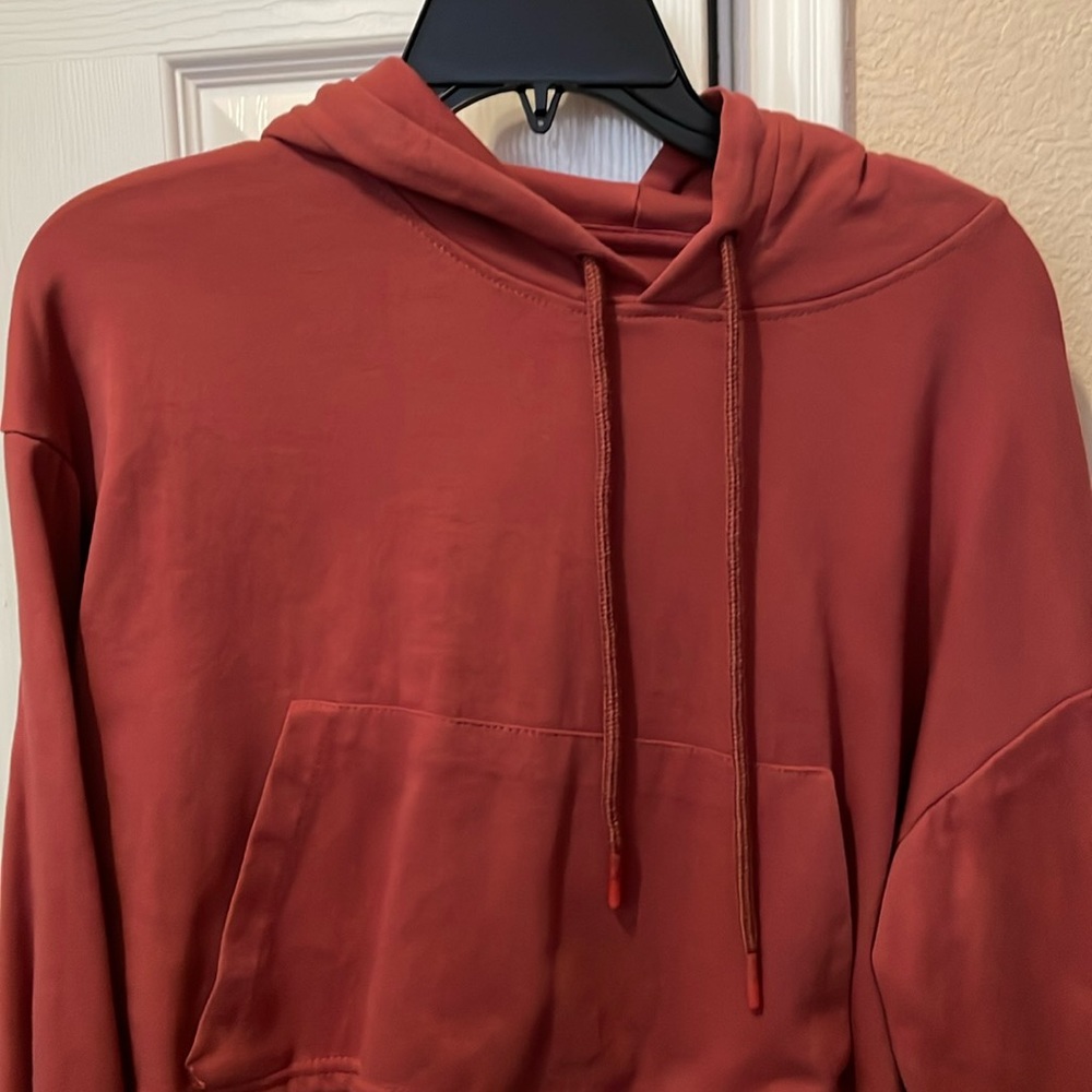 Cropped Hoodie